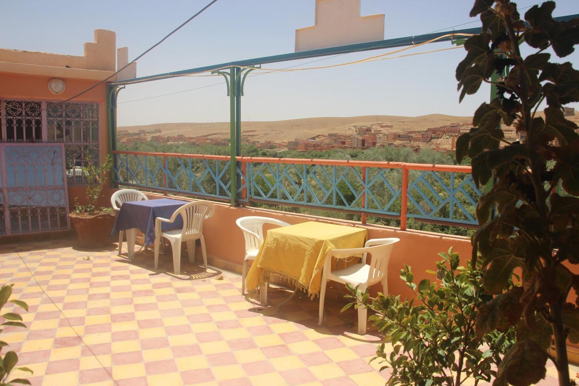 Auberge Restaurant Rooftop Tamazirt Boumalne 외부 사진